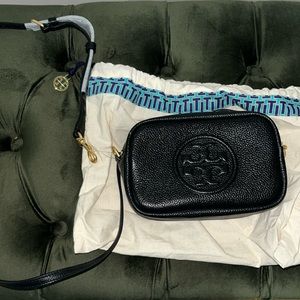 TORI BURCH CROSS BODY BAG